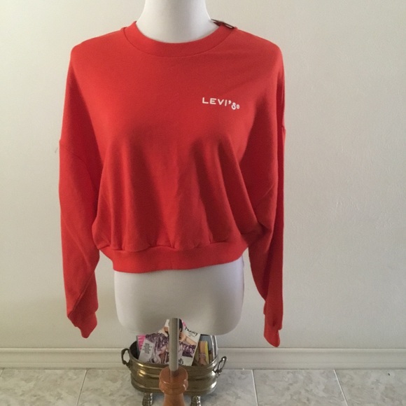 Levi's Tops - LEVIS RED CROP SWEATSHIRT/SIZE L/NWOT